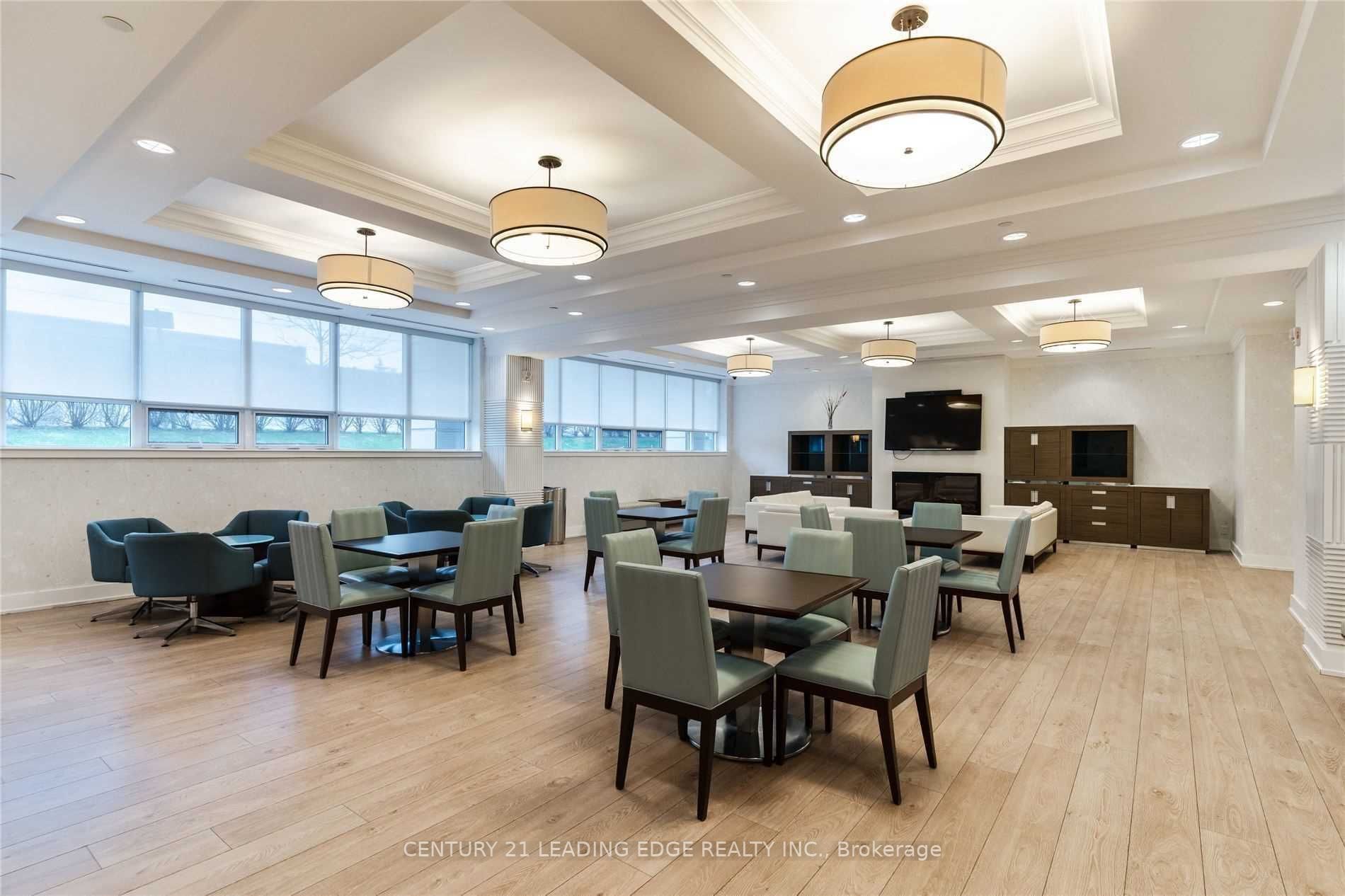 370 Highway 7 Rd E, #123
