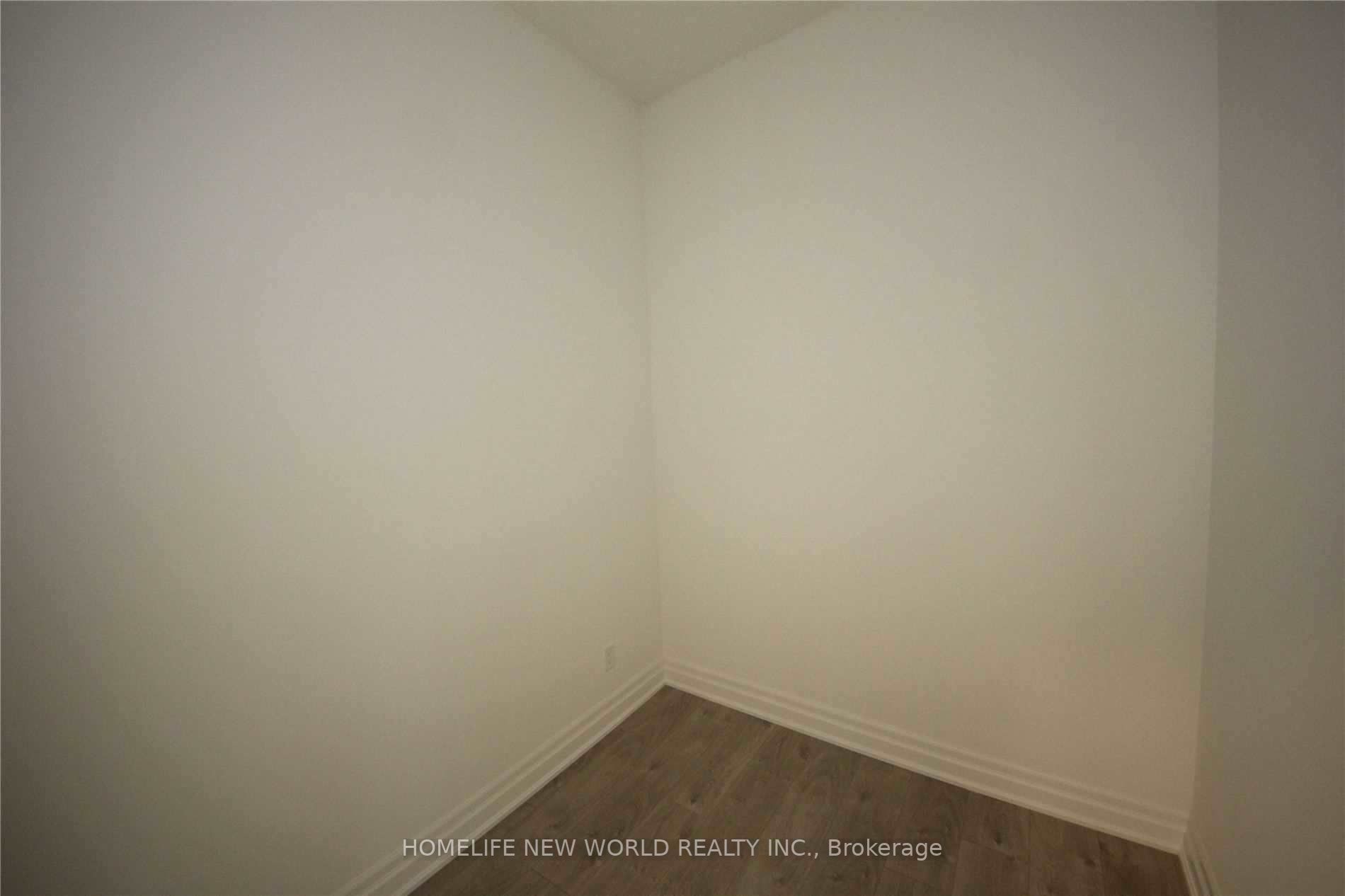 8 Rouge Valley Dr W, #1210B
