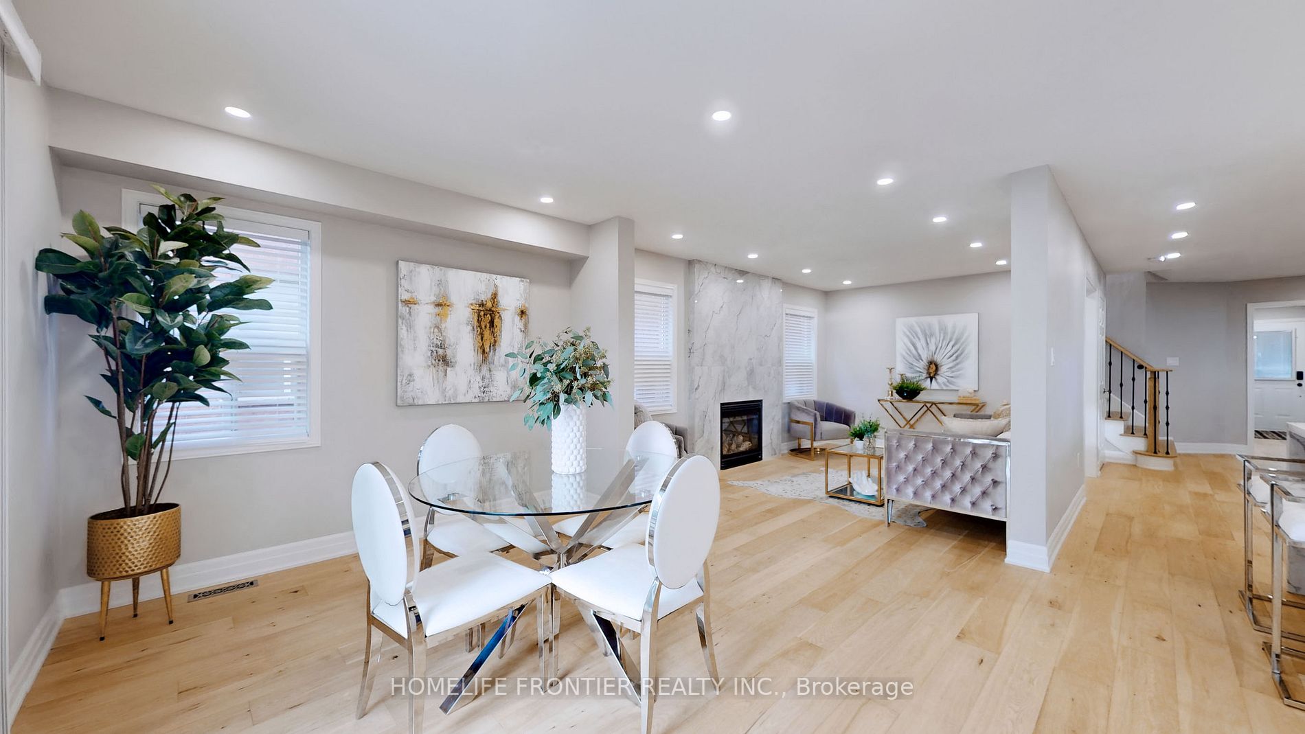 10 Delattaye Ave