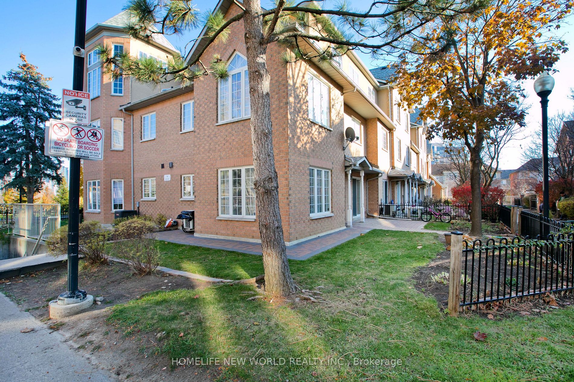 16 Cox Blvd, #6