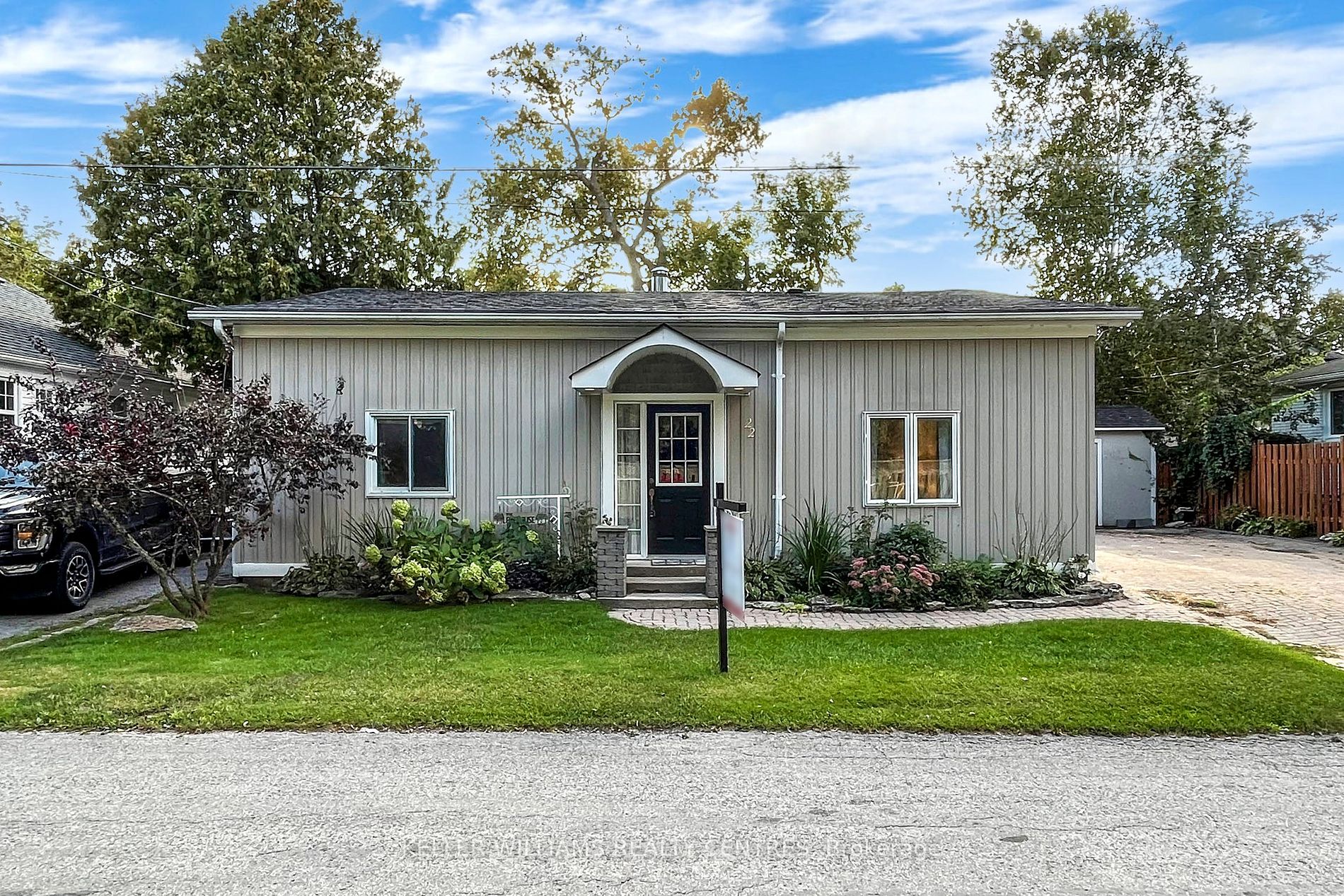 22 Ravenswood Drive