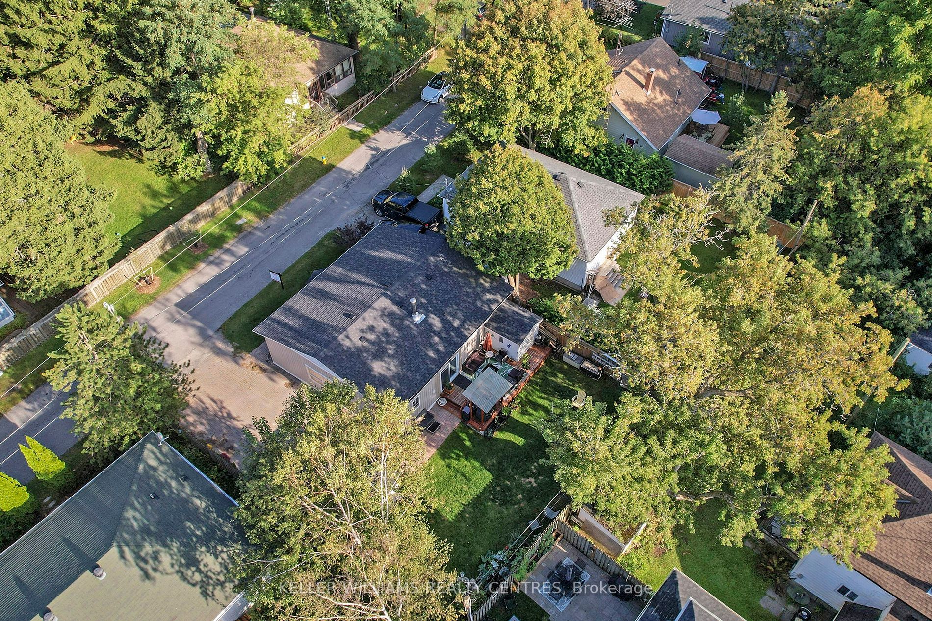 22 Ravenswood Drive