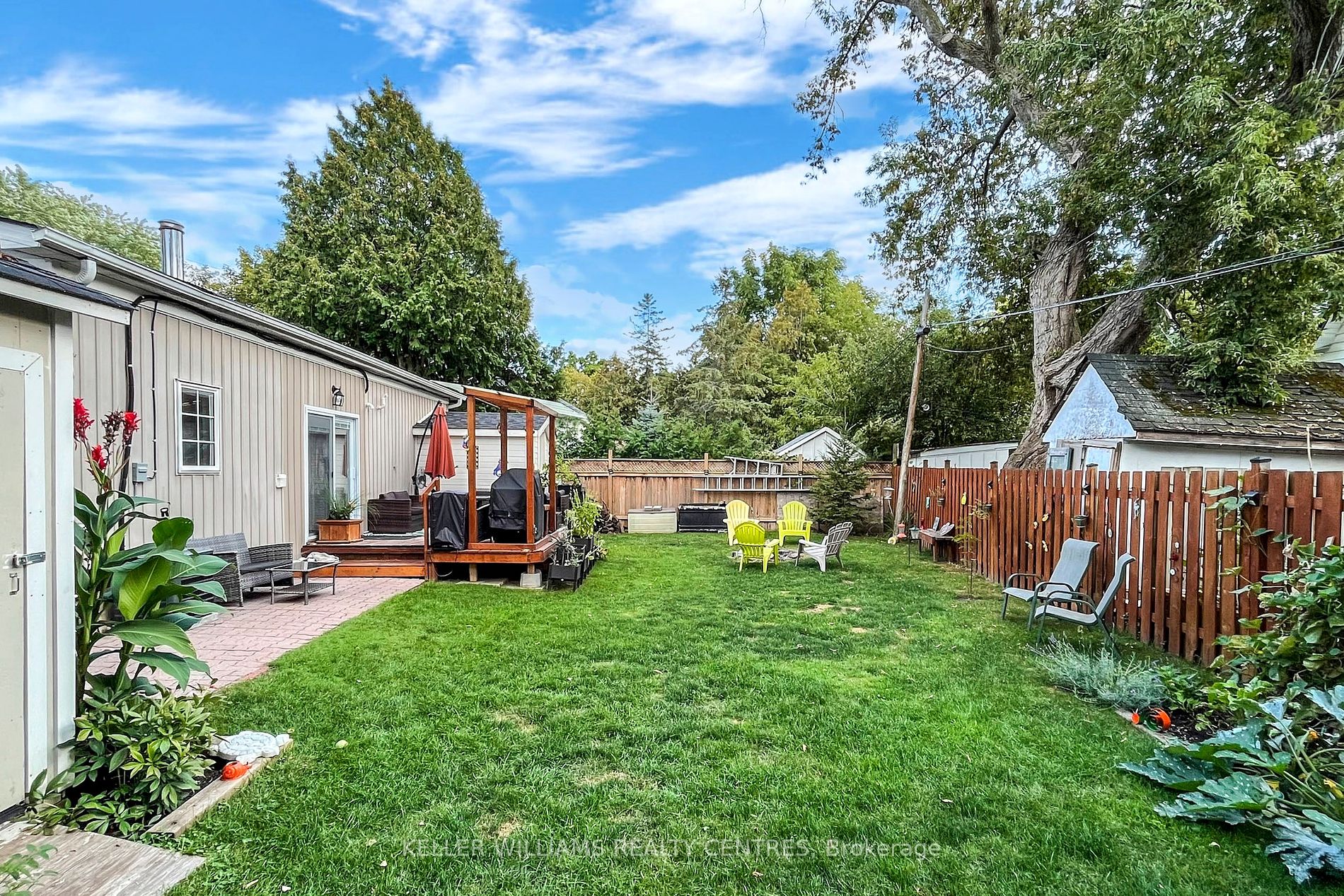22 Ravenswood Drive