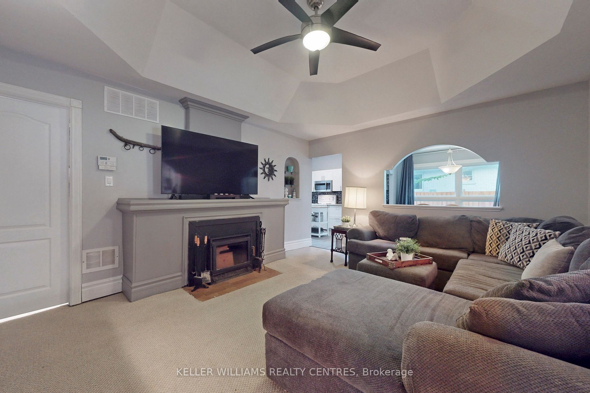22 Ravenswood Drive