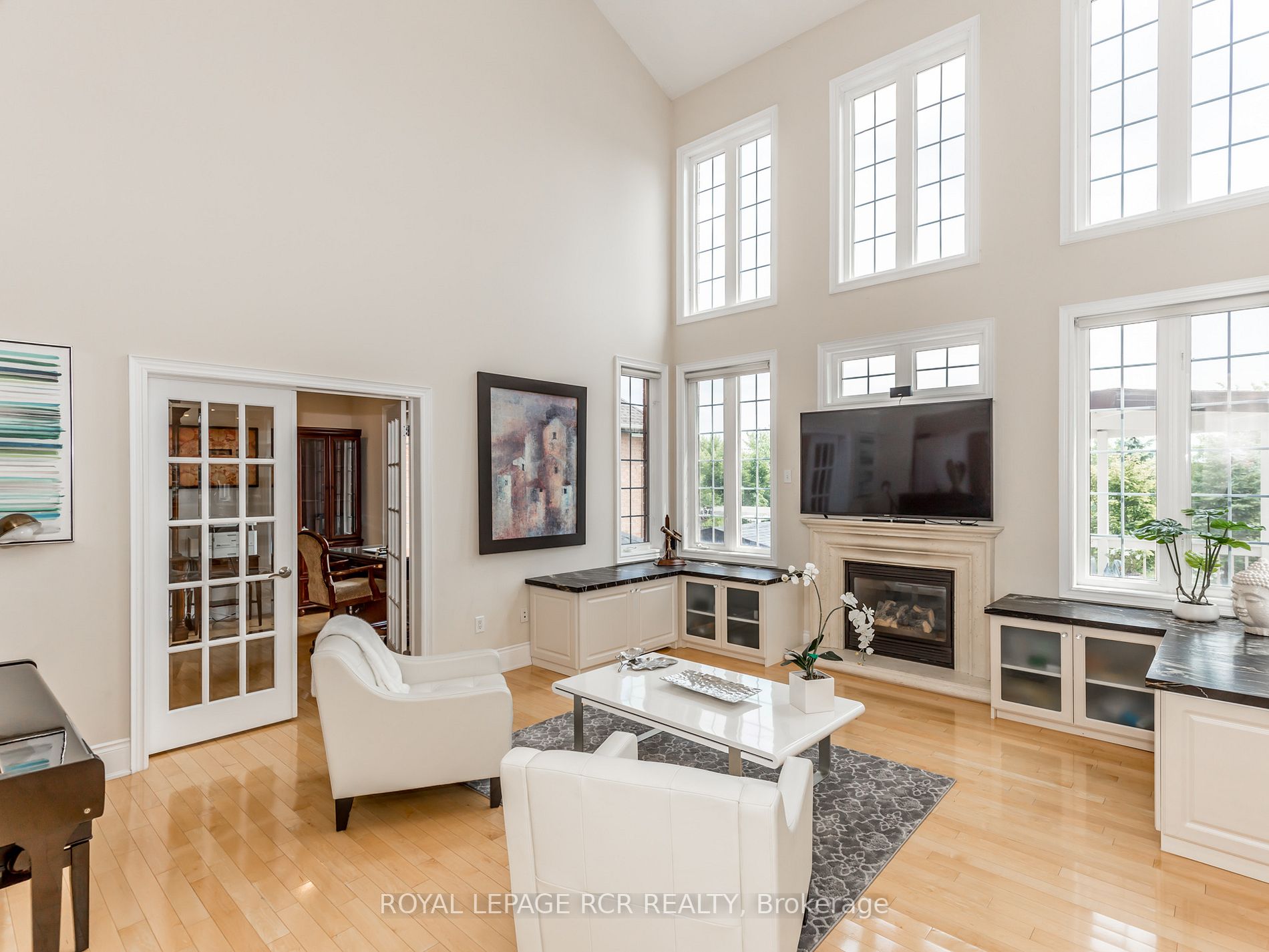 34 Emerald Heights Dr