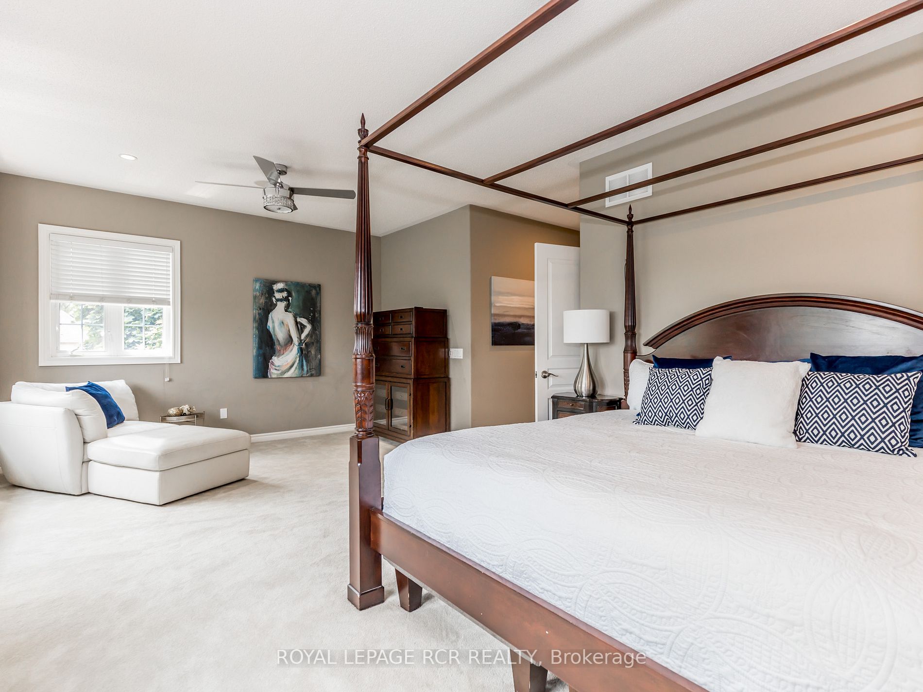 34 Emerald Heights Dr