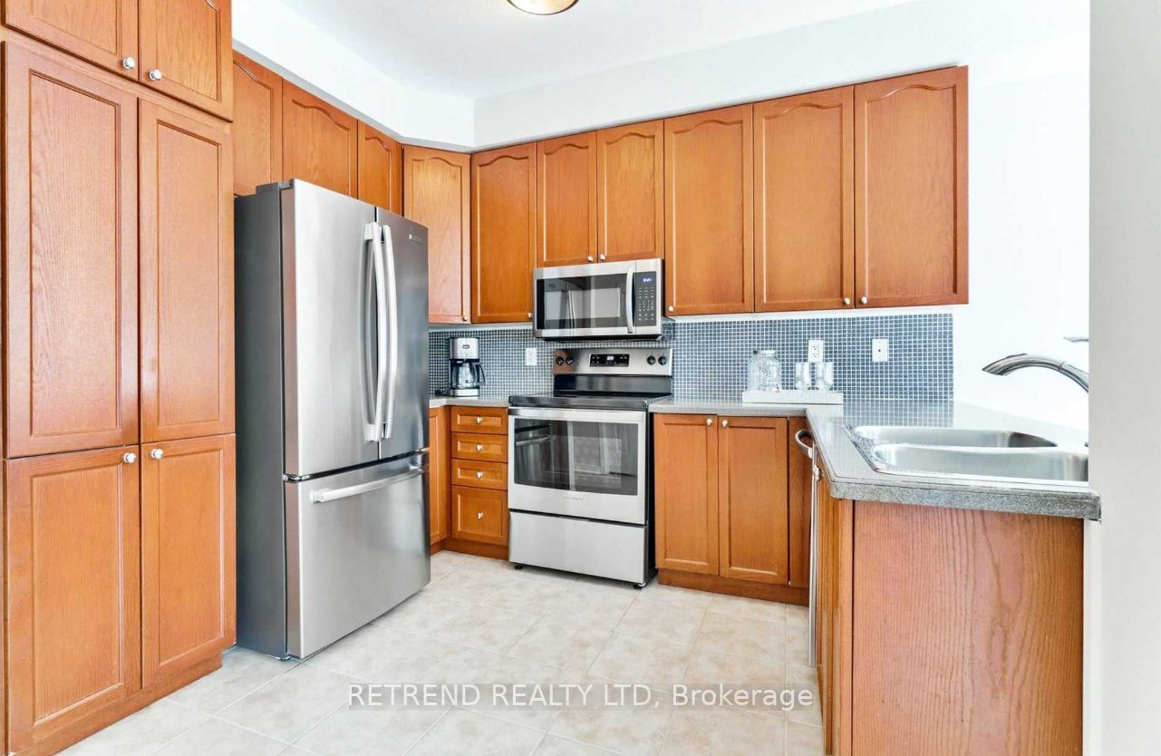 23 Thomas Legge Crescent