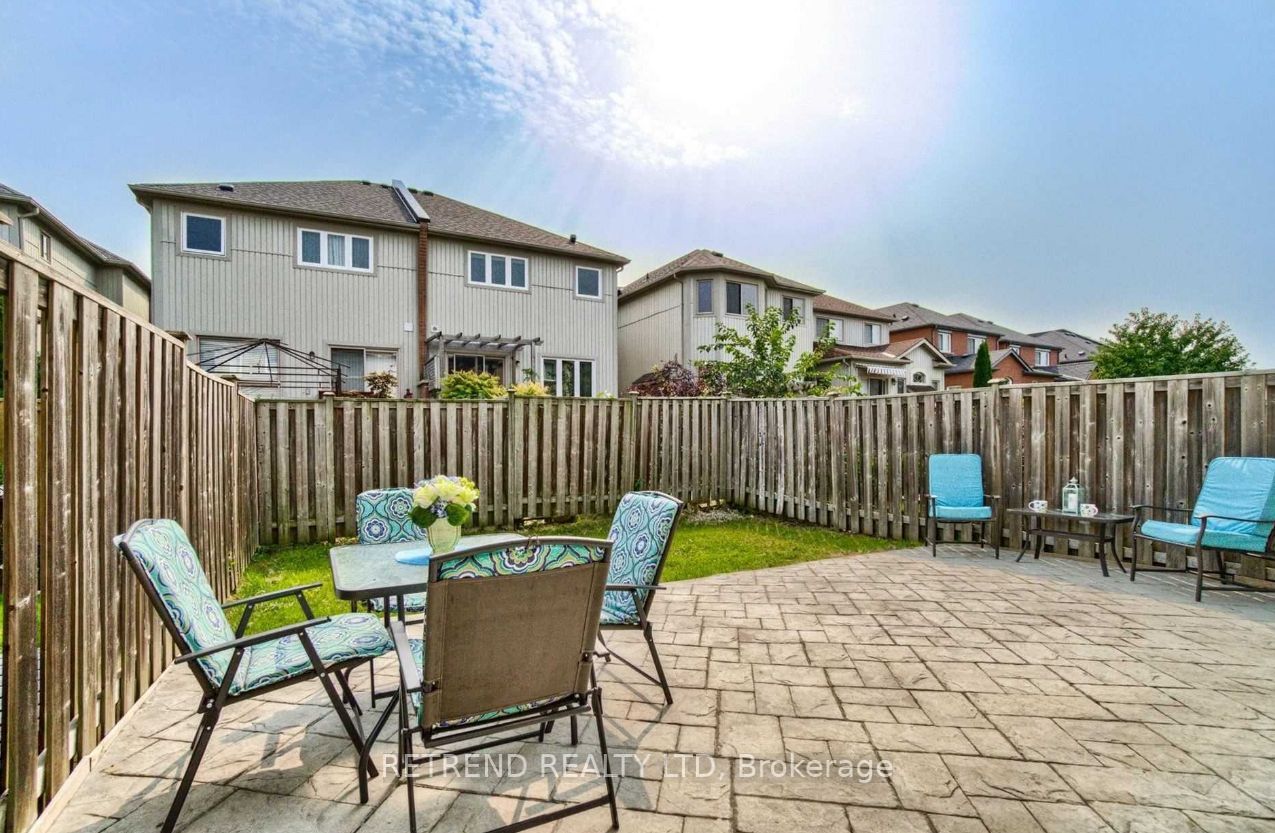 23 Thomas Legge Crescent