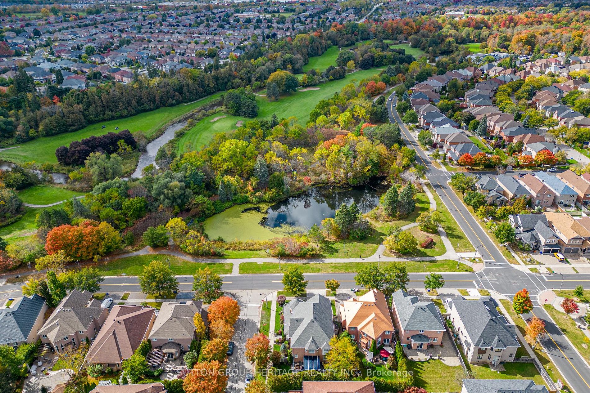 39 Legacy Dr