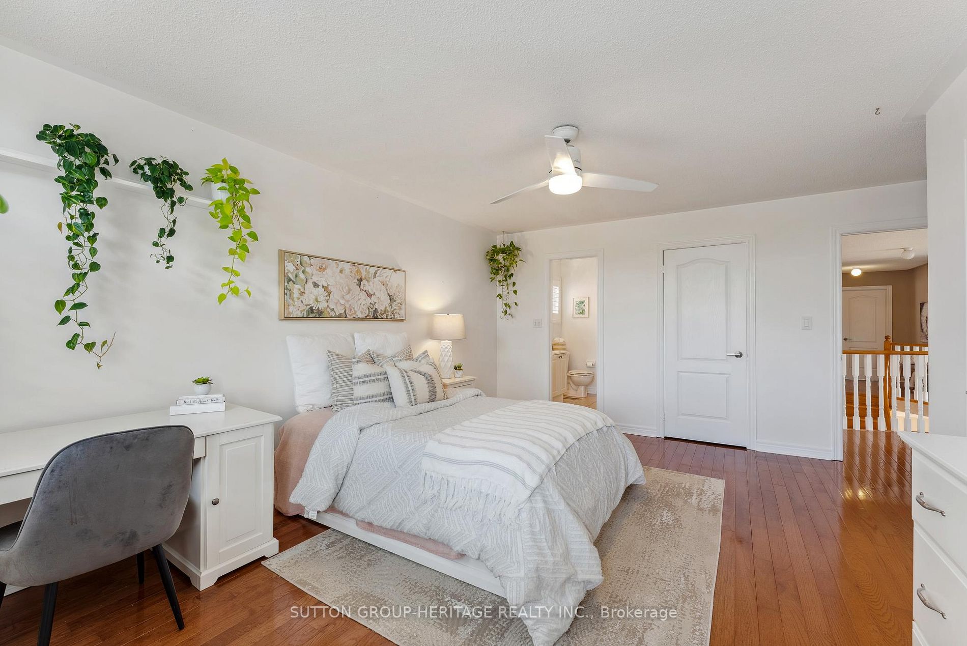 39 Legacy Dr