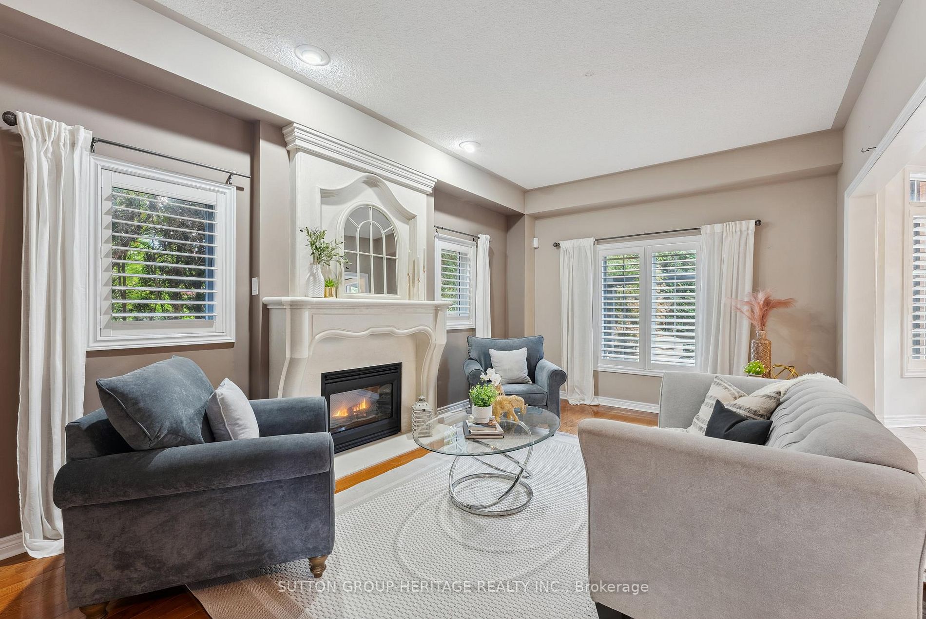 39 Legacy Dr