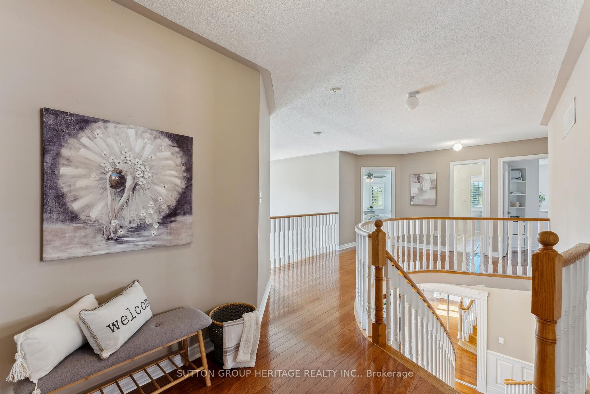 39 Legacy Dr