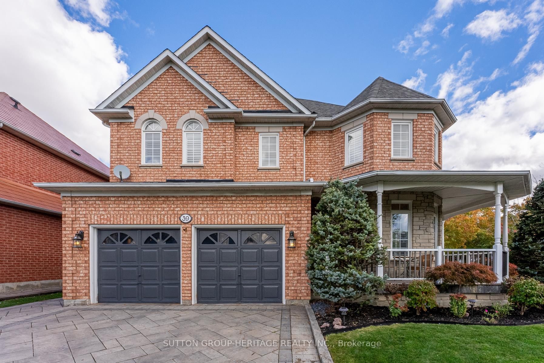 39 Legacy Dr