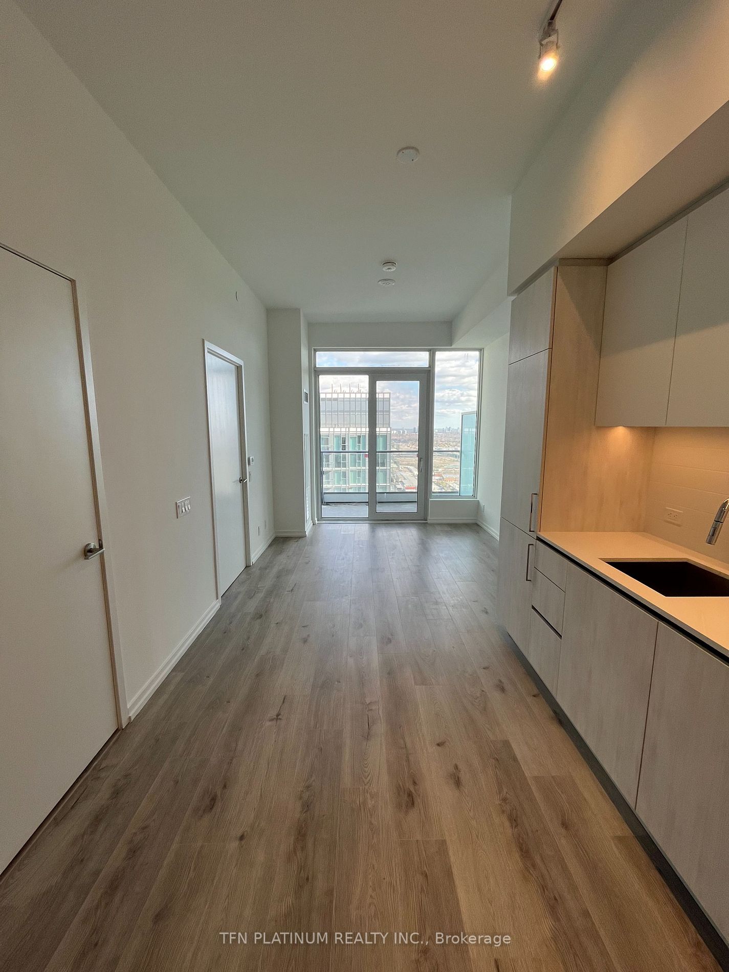 7890 Jane St, #4010