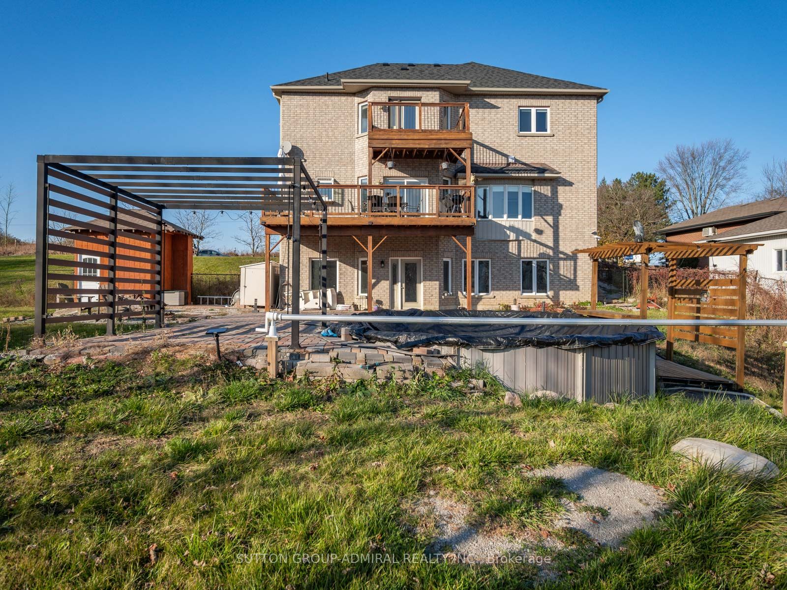 31 Grandview Cres