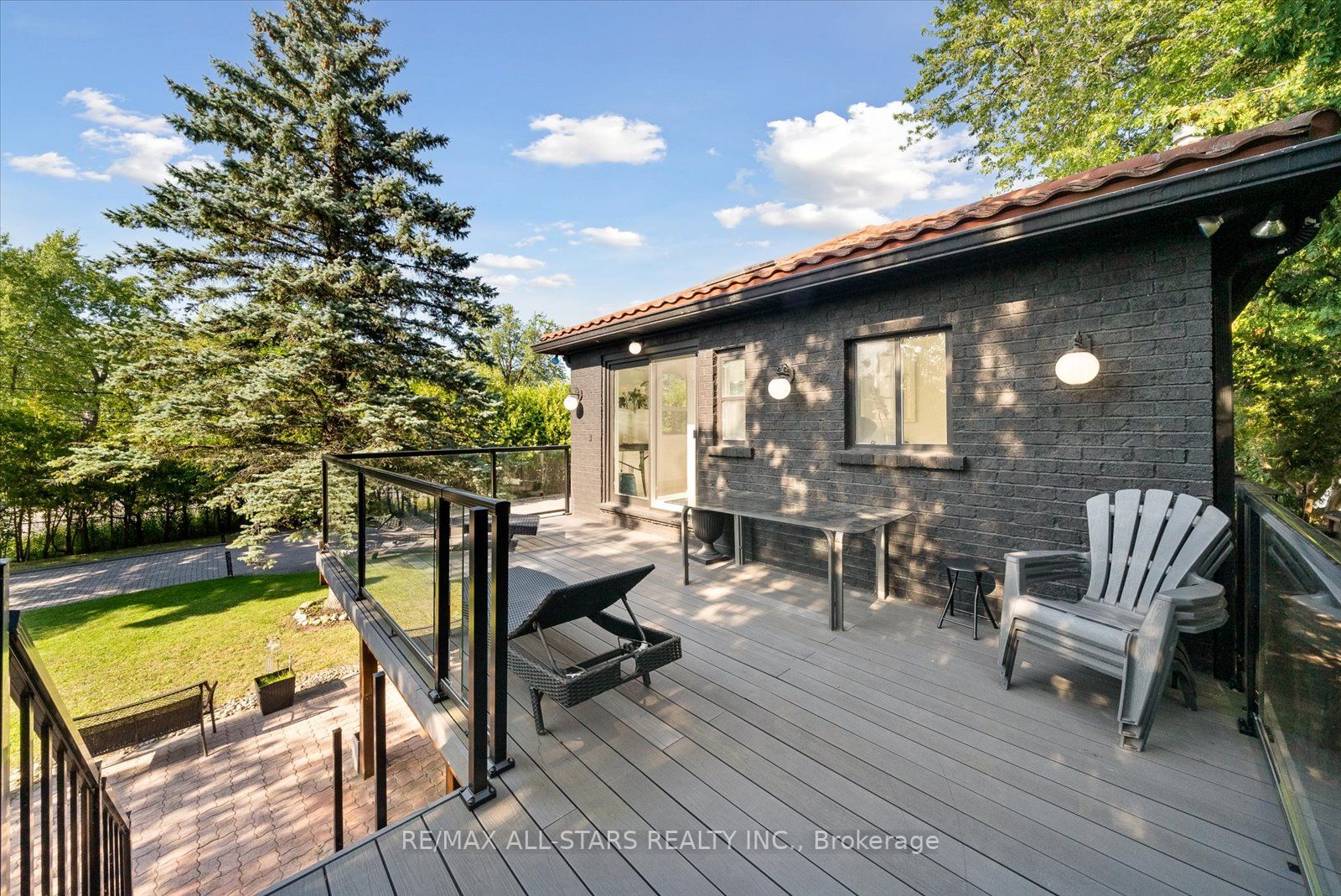 799 Churchill Lane
