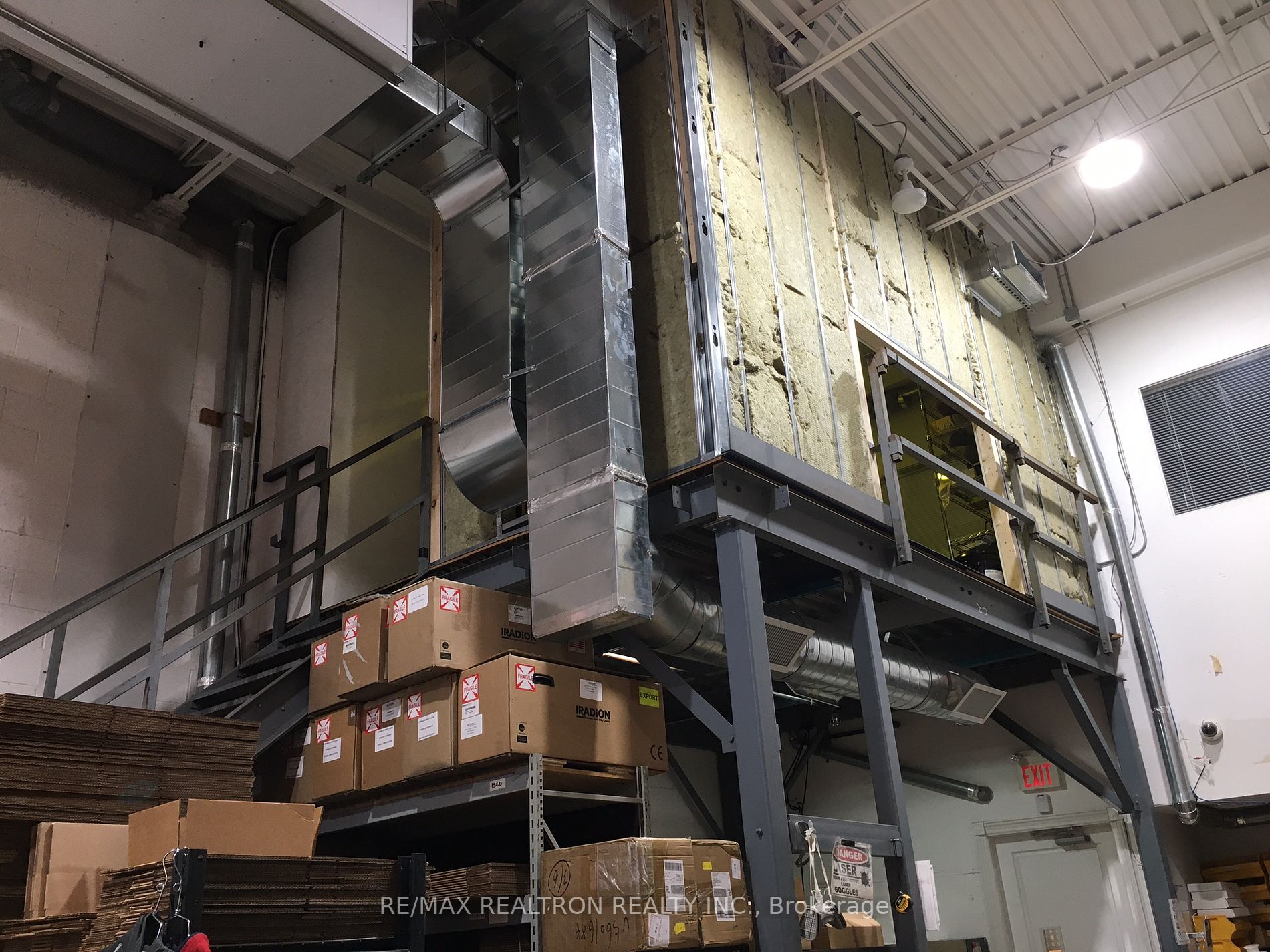 235 Industrial Pkwy S, #18