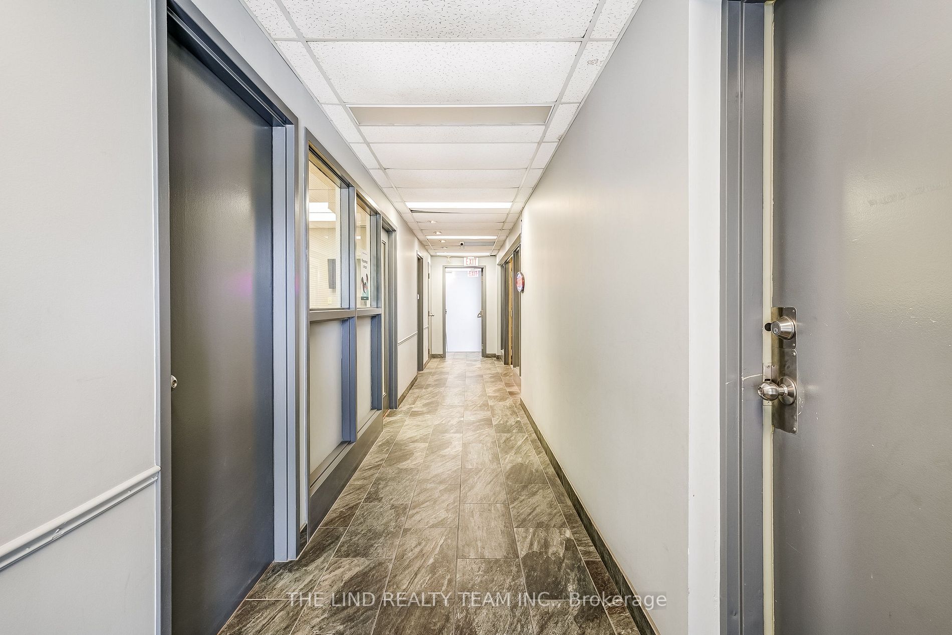 15017 Yonge St, #201