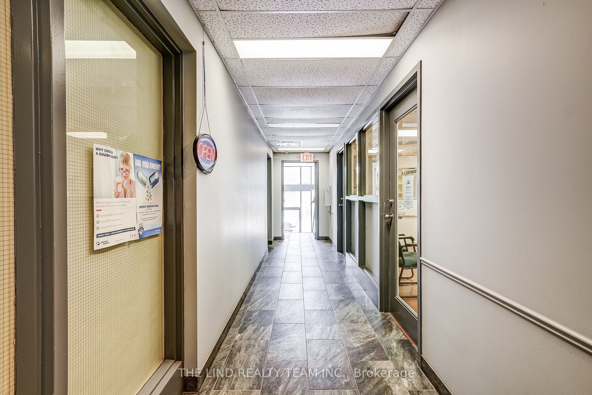 15017 Yonge St, #201