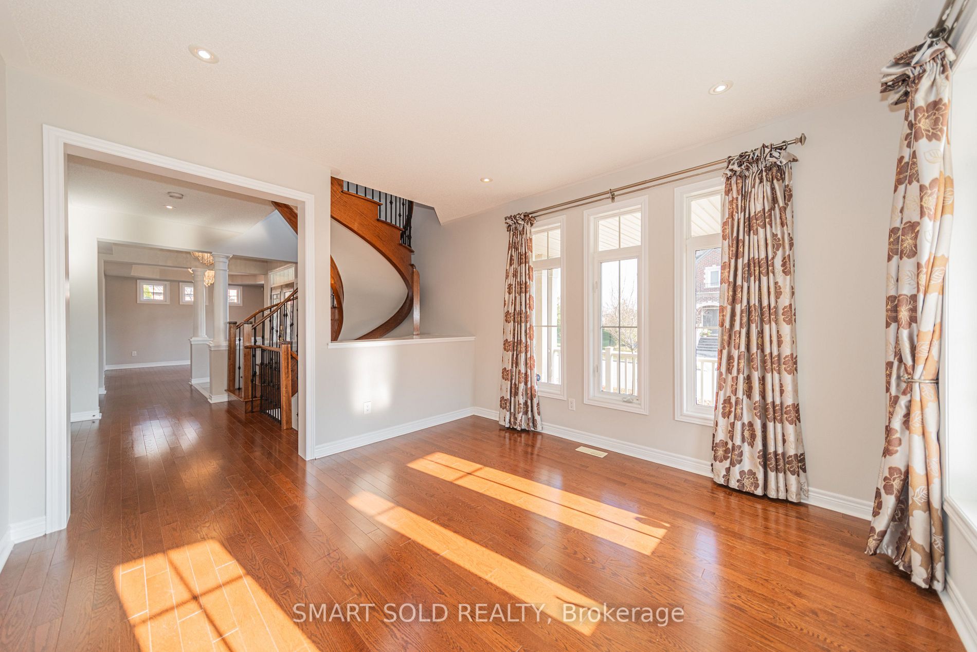 61 Herbert Wales Cres