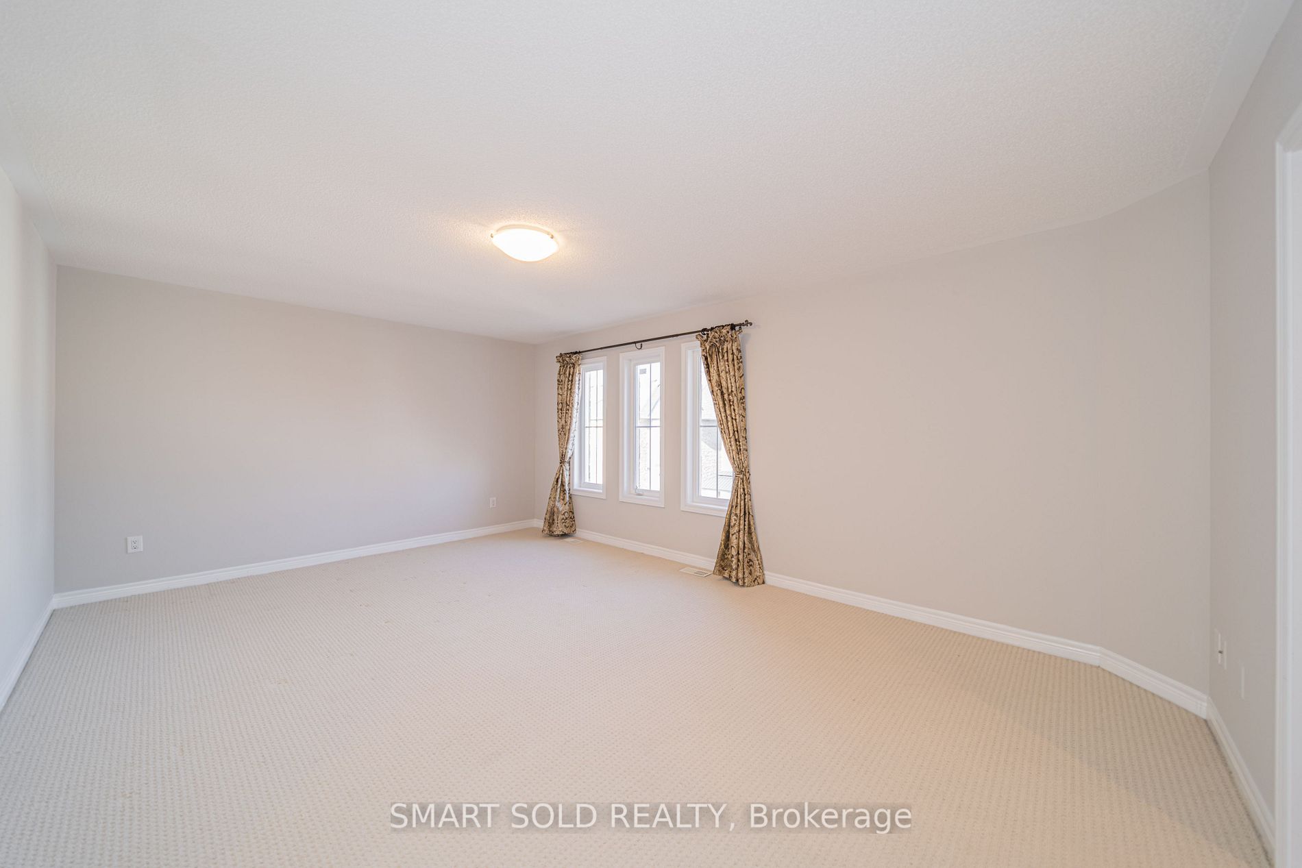 61 Herbert Wales Cres