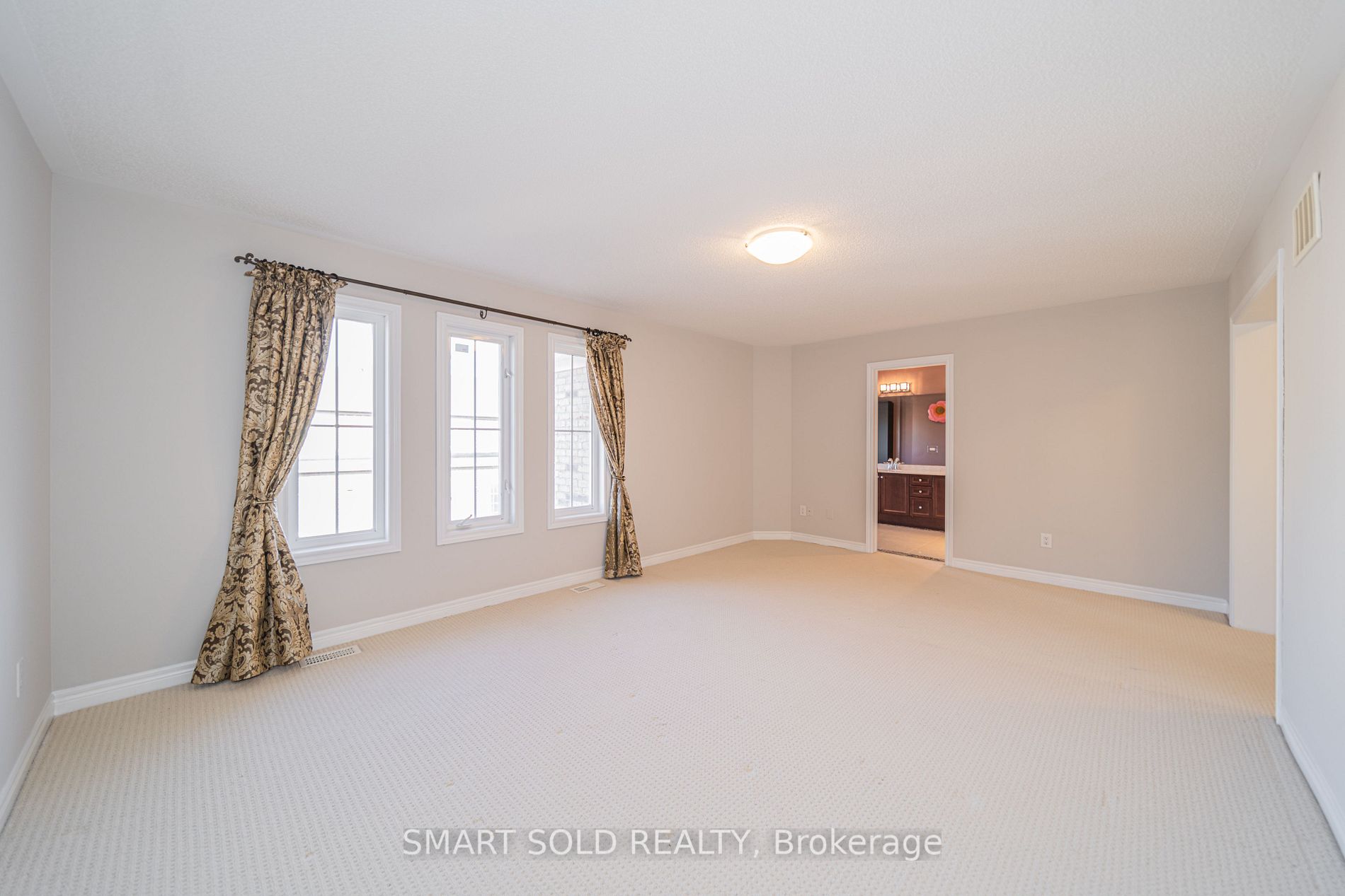 61 Herbert Wales Cres
