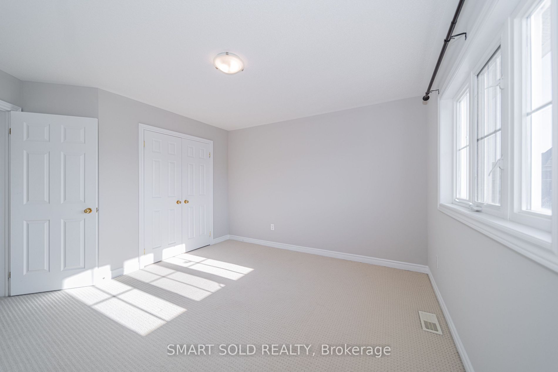 61 Herbert Wales Cres