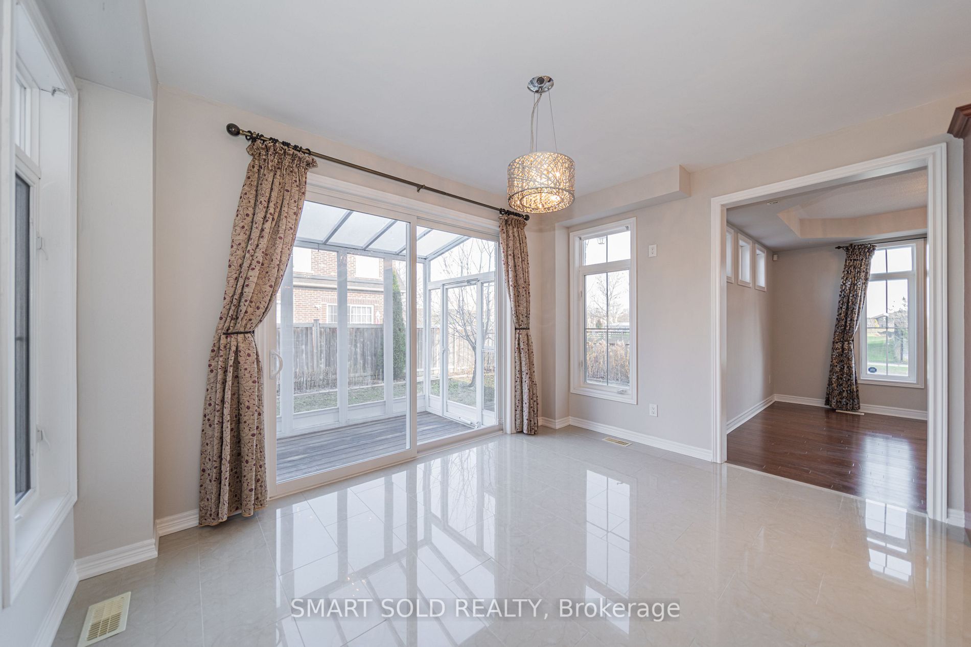 61 Herbert Wales Cres
