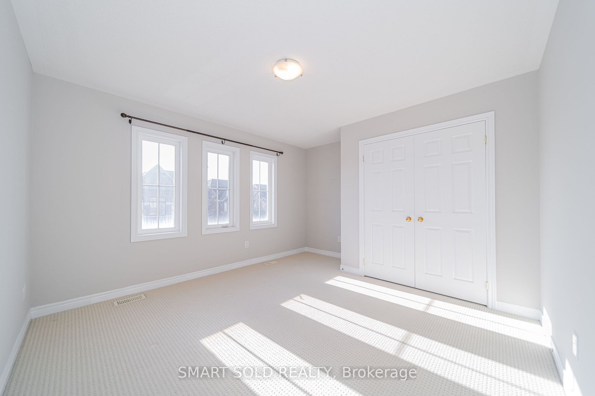 61 Herbert Wales Cres