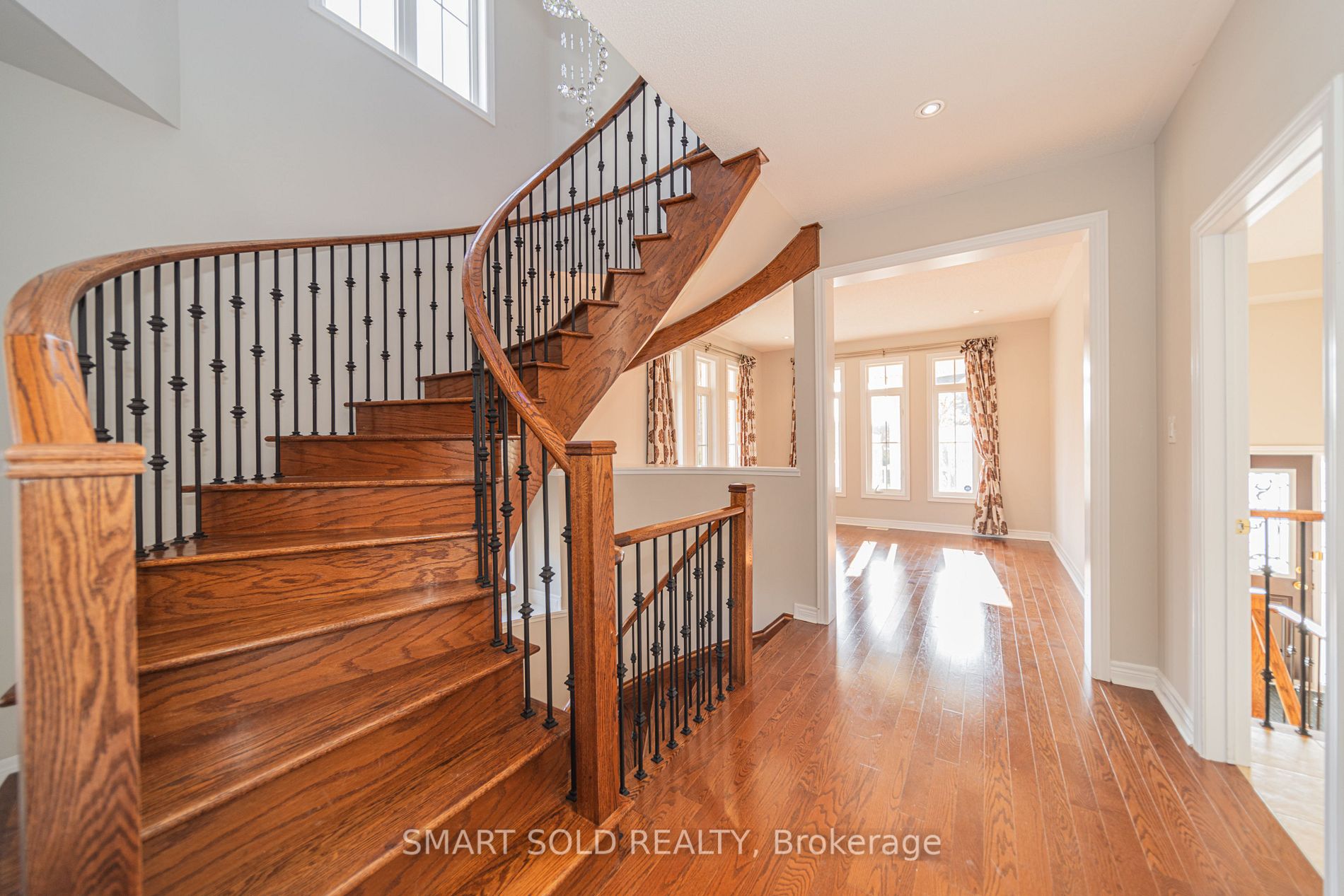 61 Herbert Wales Cres