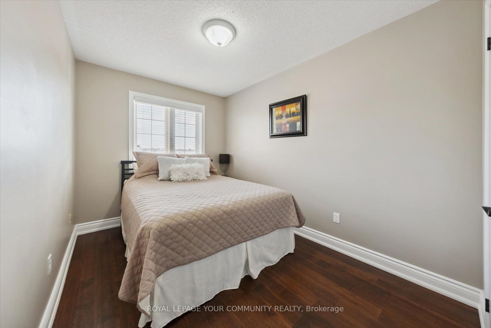 169 Venice Gate Dr