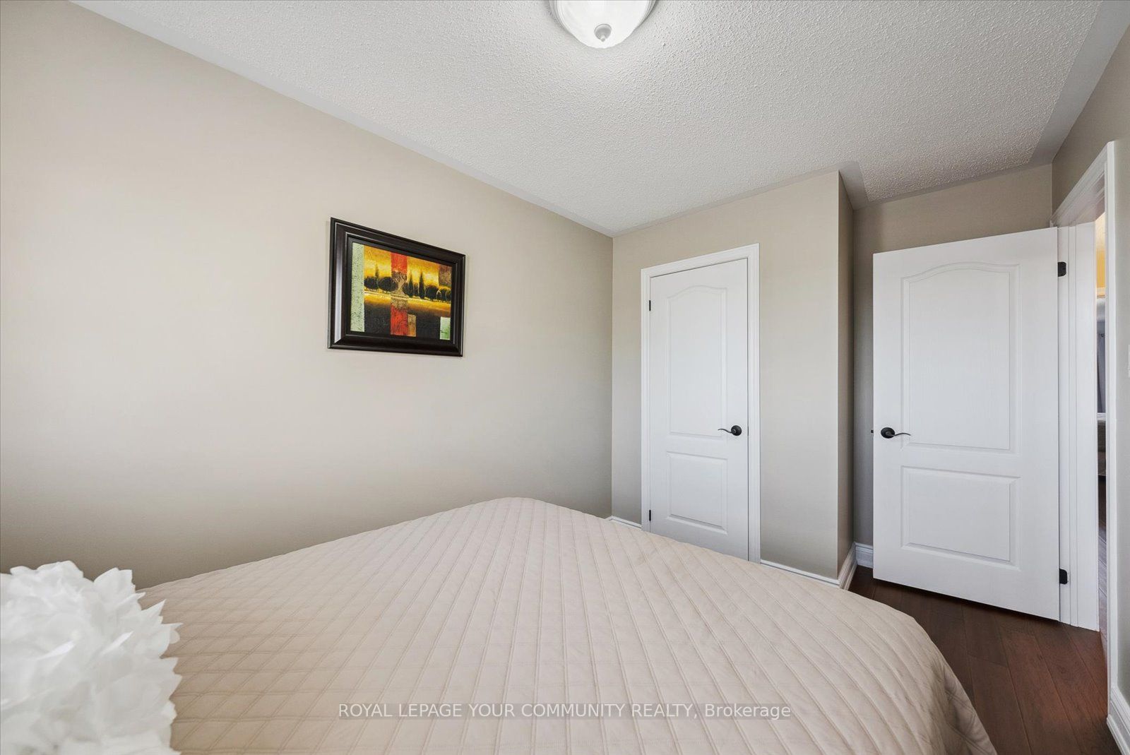 169 Venice Gate Dr
