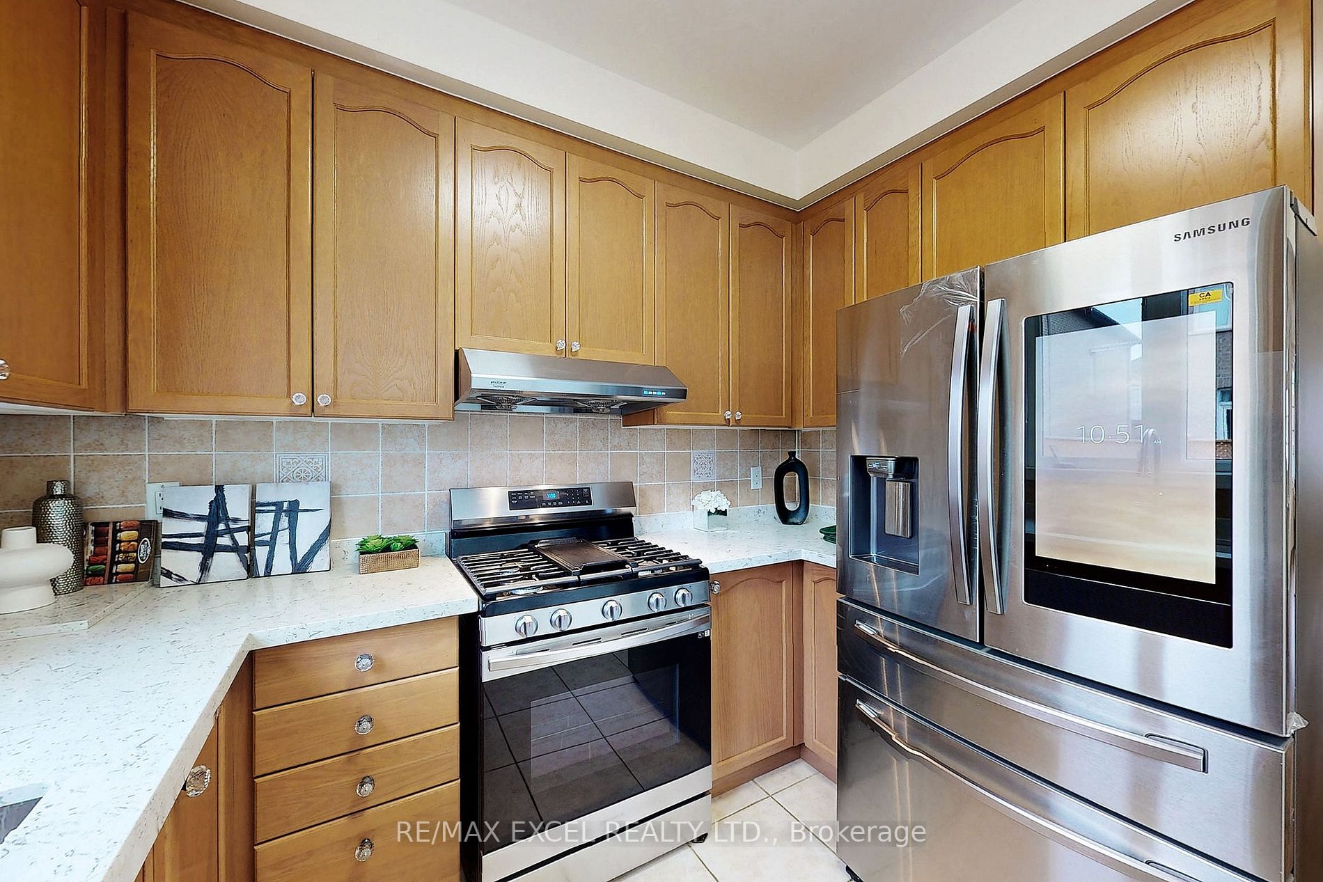 68 Oakford Dr