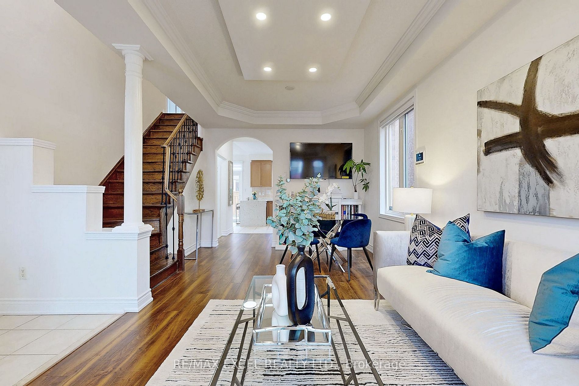 68 Oakford Dr