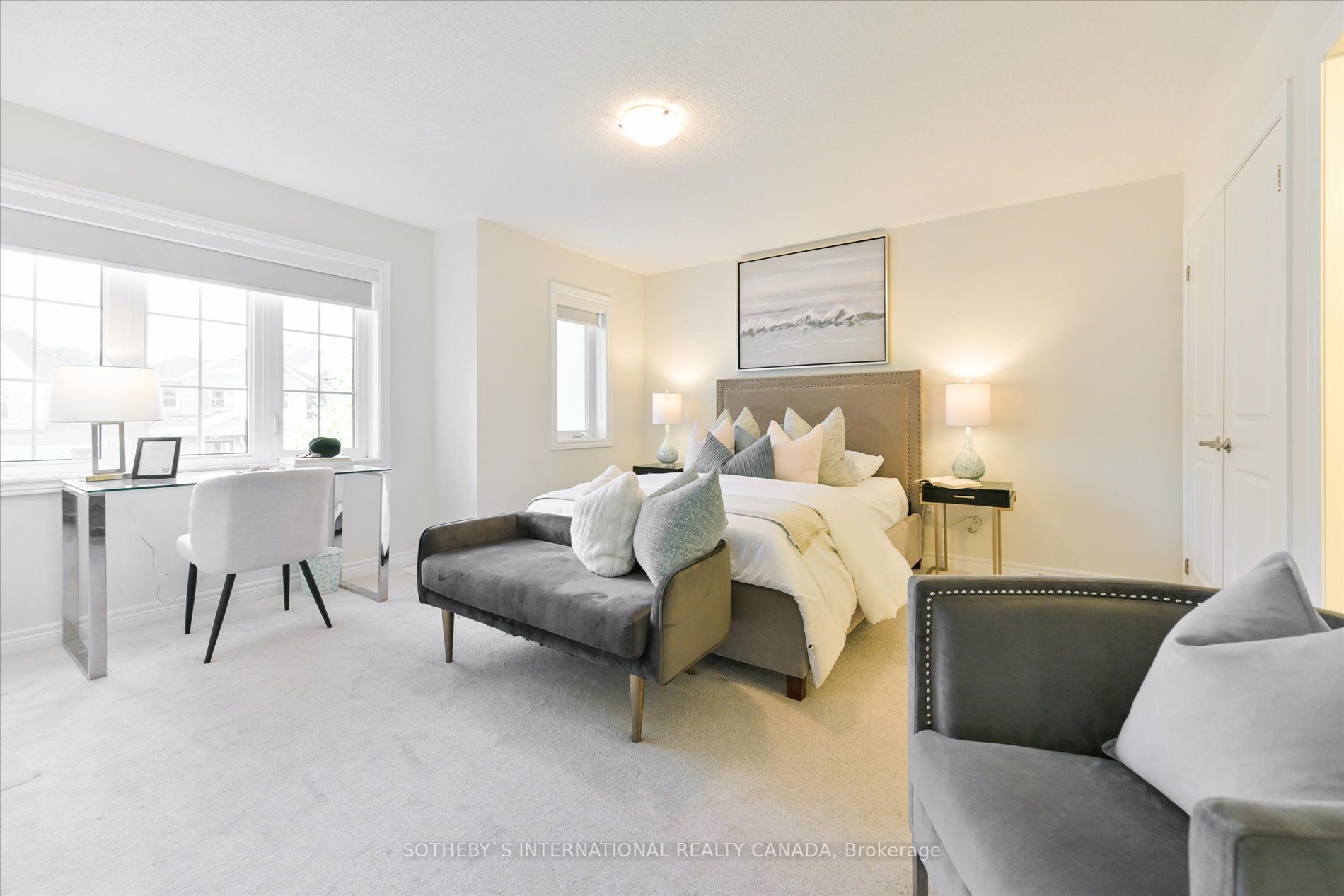 37 Manor Hampton St