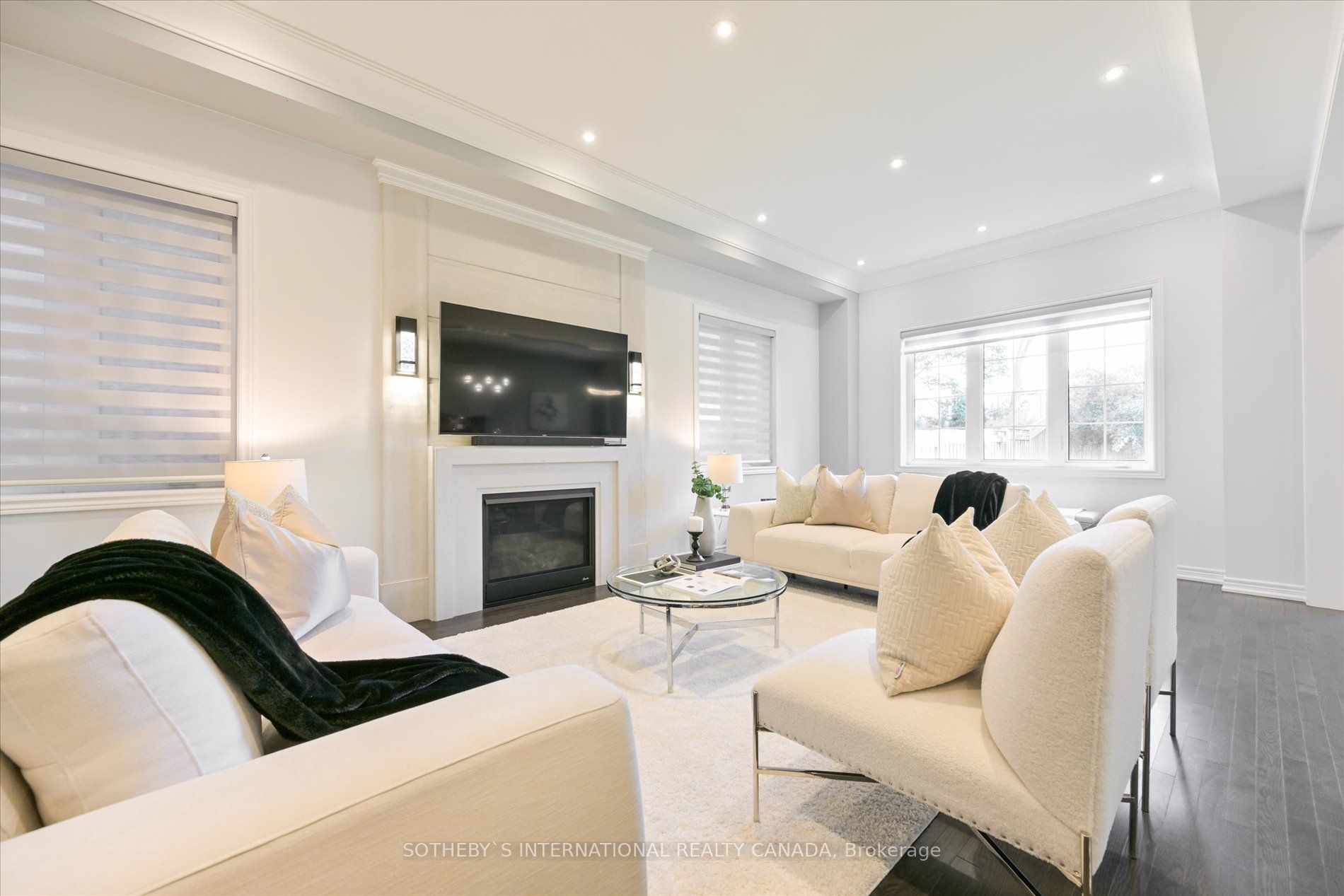 37 Manor Hampton St