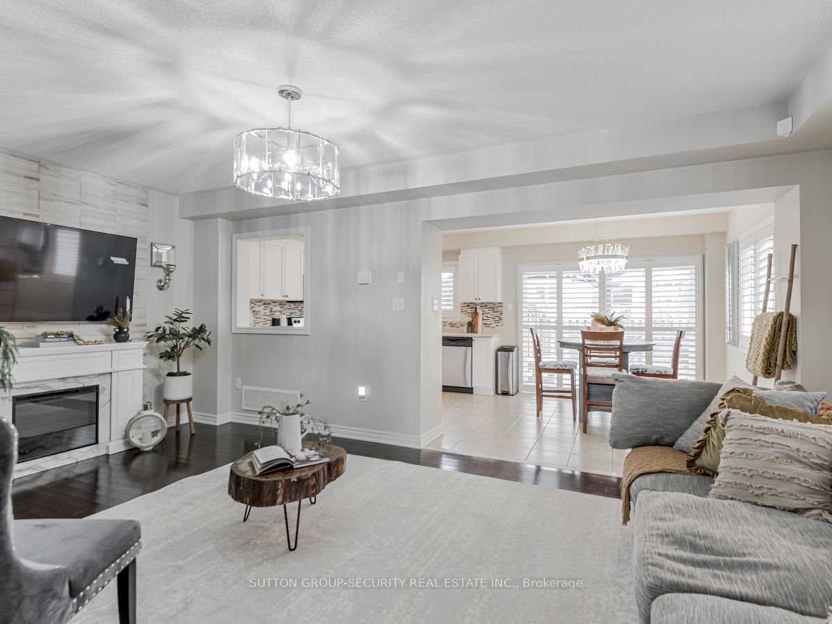228 Sandale Rd
