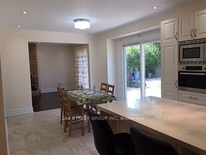 4 Ashland Cres