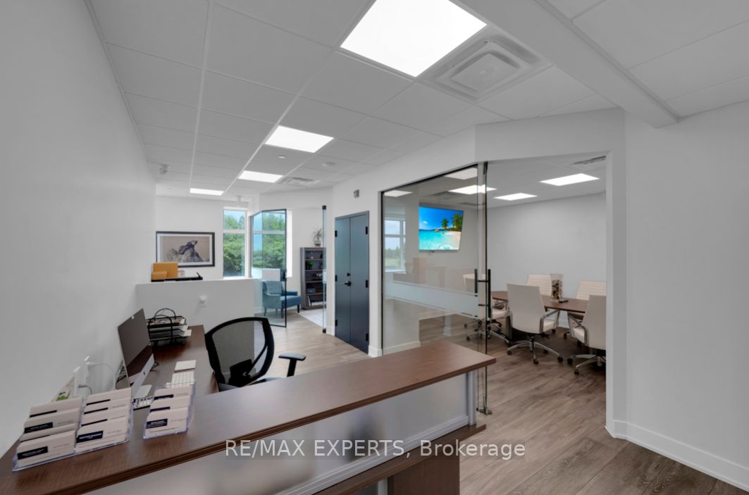 200 Cachet Woods Crt, #202-203