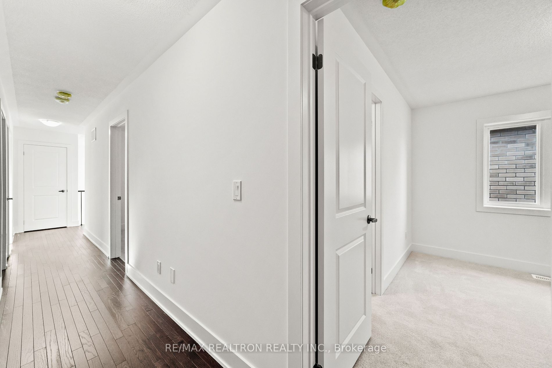 4 Kentledge Avenue