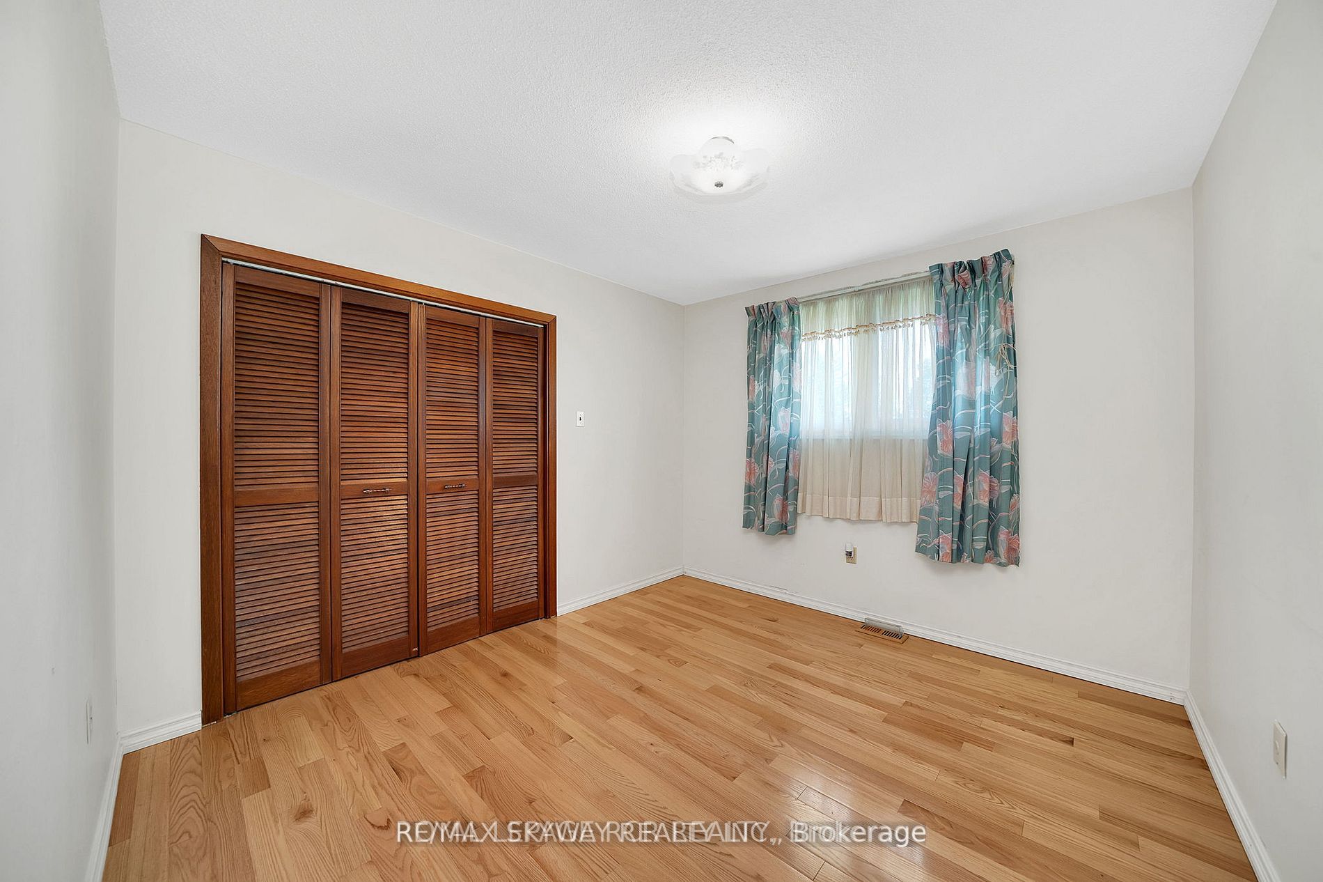 13270 11th Concession Rd
