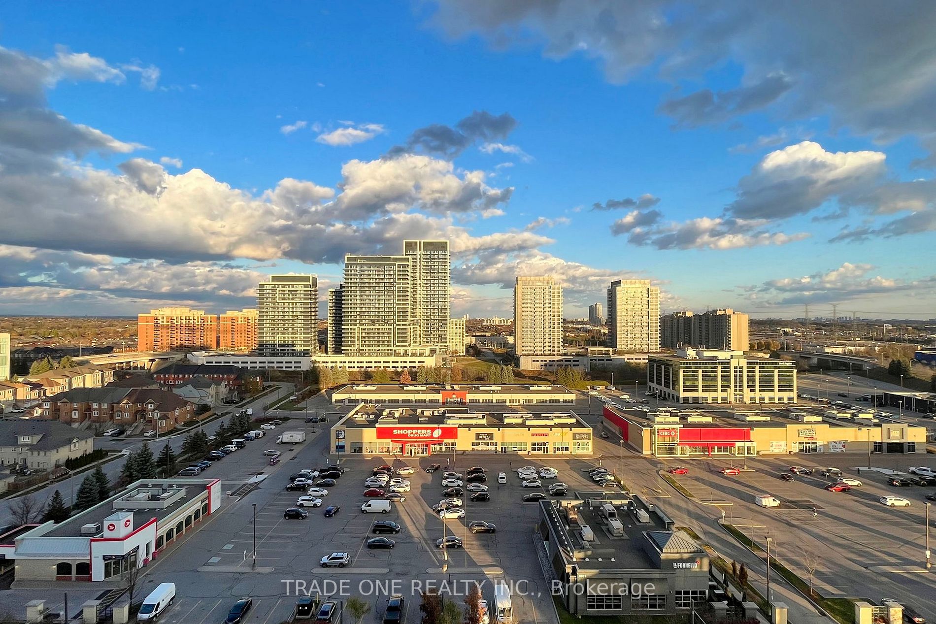 8868 Yonge St, #1506