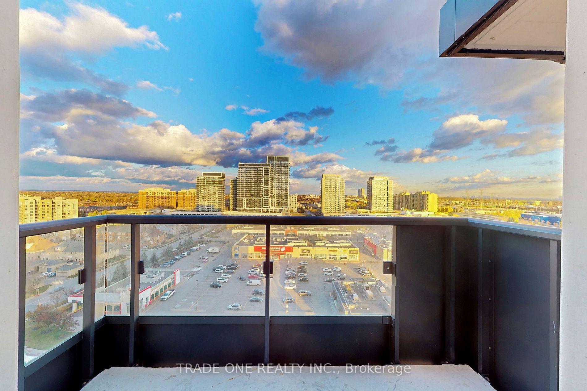 8868 Yonge St, #1506