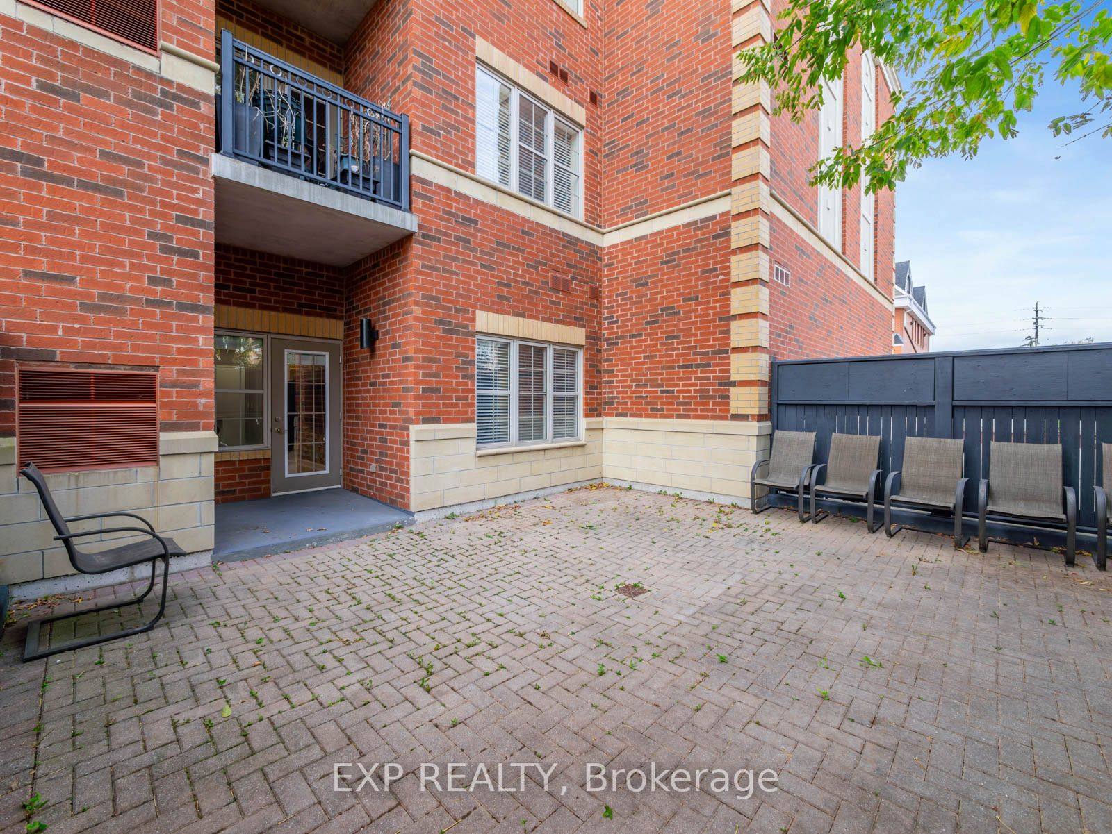9973 Keele St, #106