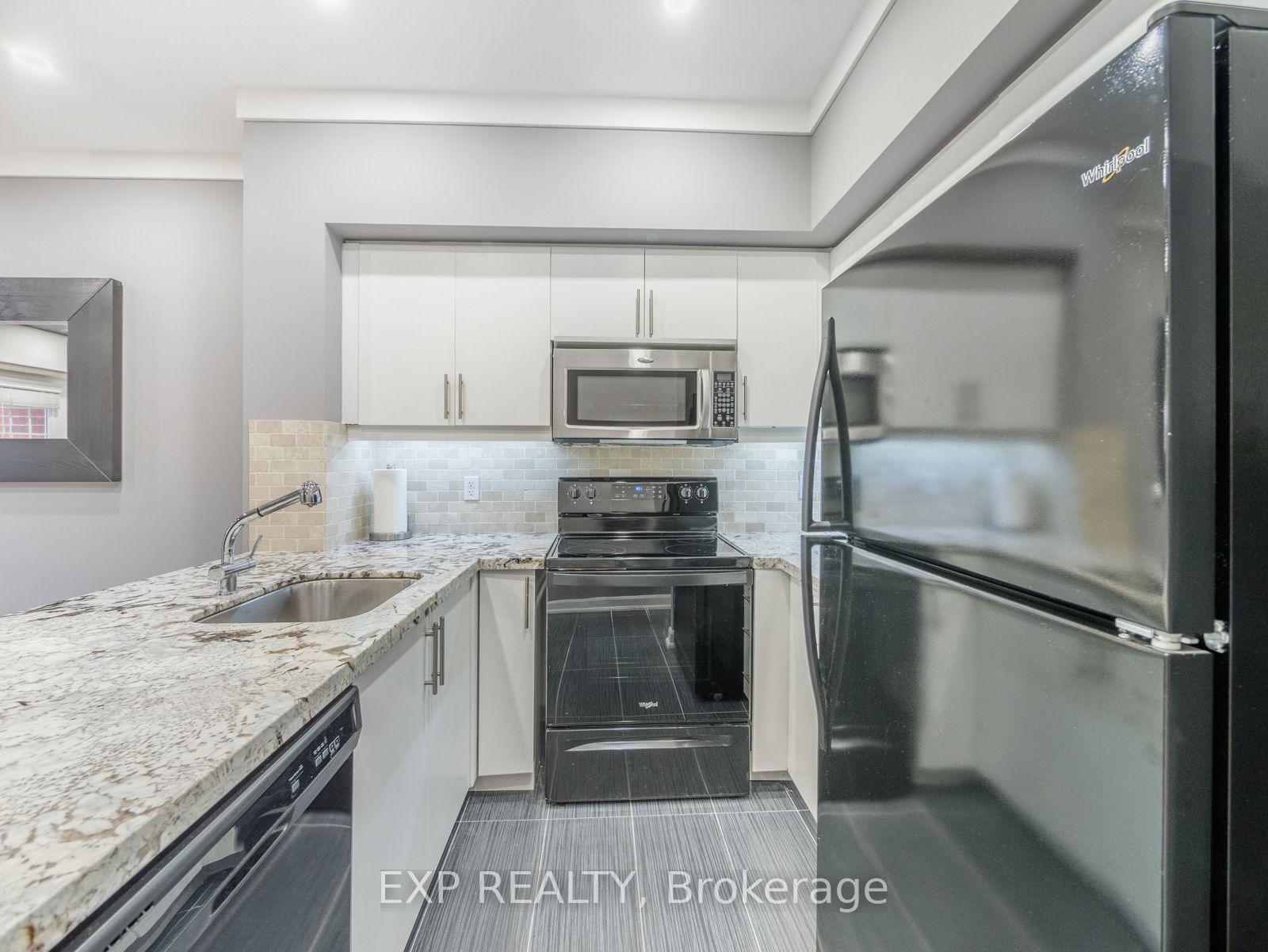 9973 Keele St, #106
