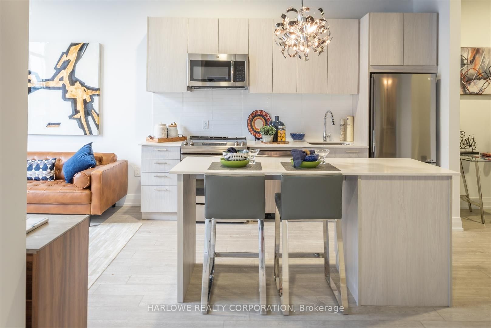 185 Deerfield Rd, #503