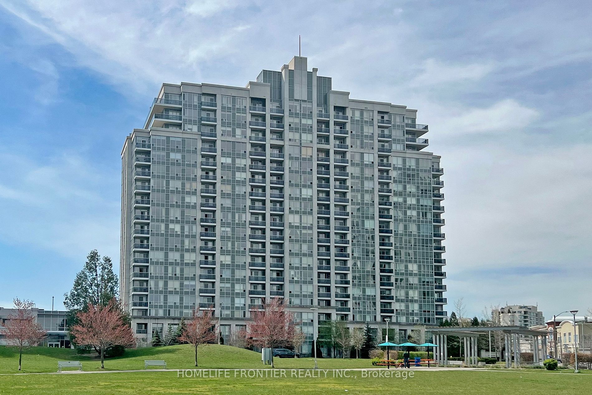 15 North Park Rd, #1617