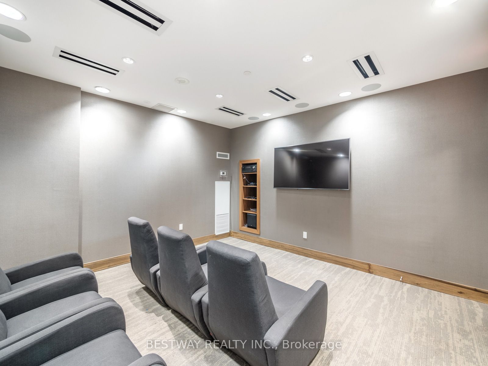 9506 Markham Rd, #605