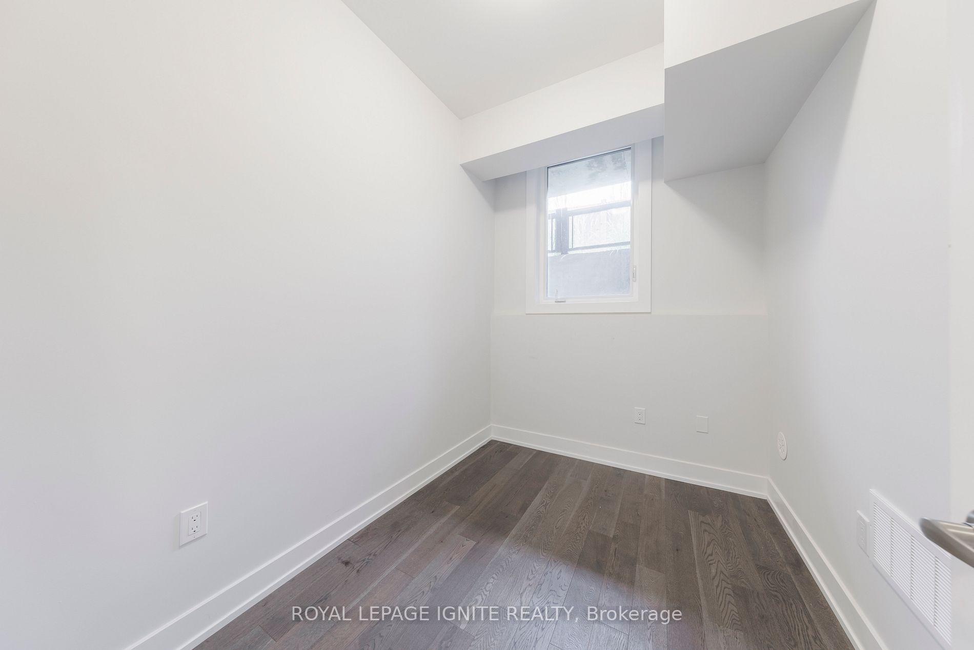 9580 Islington Ave, #L142