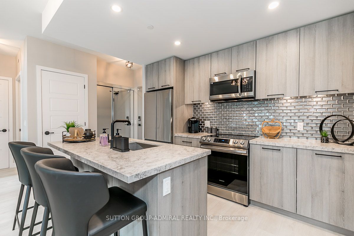 415 Sea Ray Ave, #221